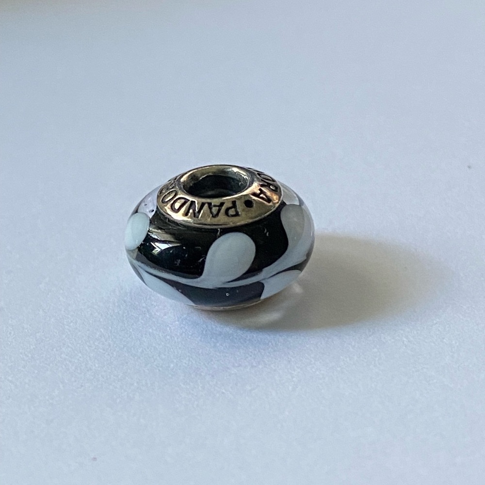Pandora Retired Murano Glass Black and White Charm